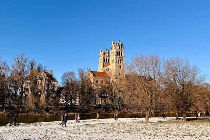 Isar River Banks