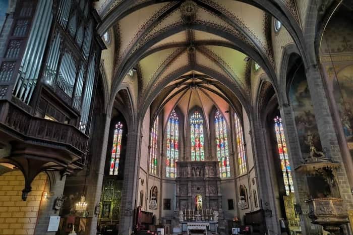 Cathรฉdrale Saint-Jean & old town
