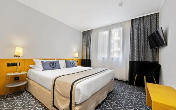 Hôtel Napoléon: Se admiten gatos hotel in Ajaccio