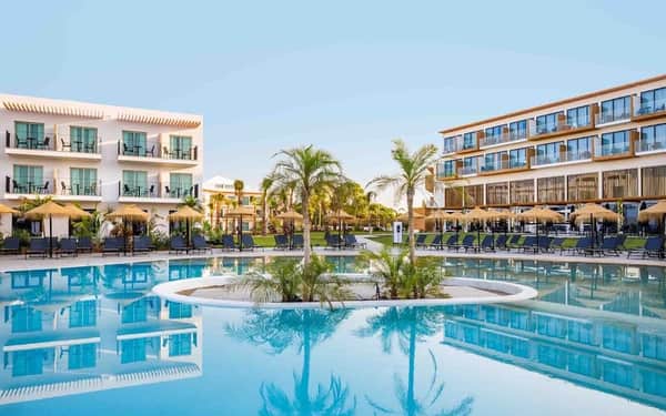 AP Cabanas Beach & Nature: Cat-friendly hotel in Albufeira