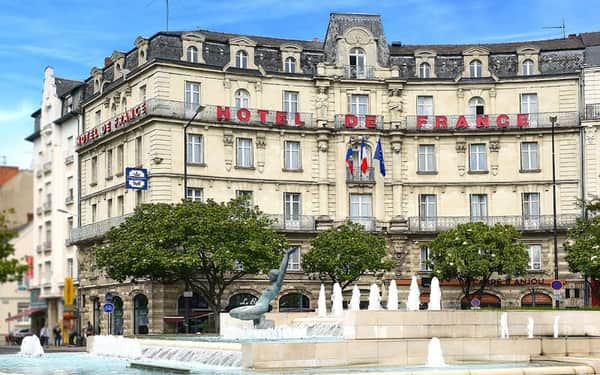 Hôtel de France Angers: Cat-friendly hotel in Angers