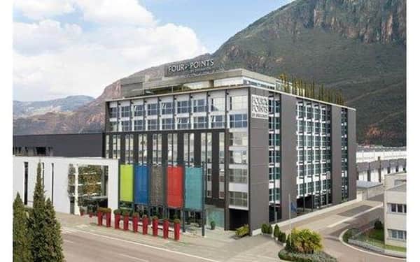 Four Points by Sheraton Bolzano: Chats acceptés hotel in Bolzano
