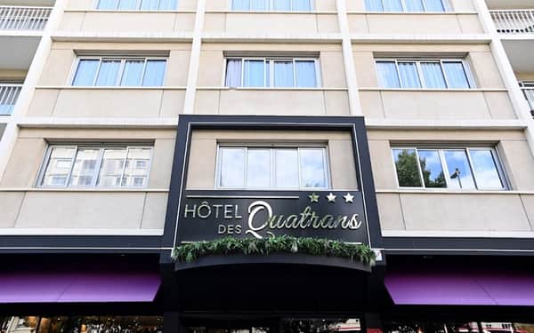 Hôtel des Quatrans: Cat-friendly hotel in Caen