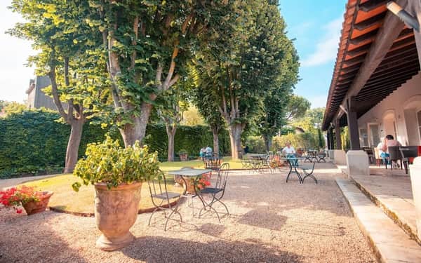 Best Western Plus Hôtel Le Donjon: Cat-friendly hotel in Carcassonne