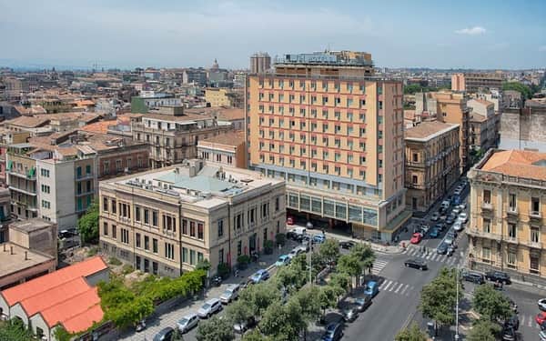 NH Catania Centro: Se admiten gatos hotel in Catania