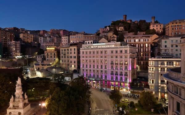 Grand Hotel Savoia Genova: Cat-friendly hotel in Genoa