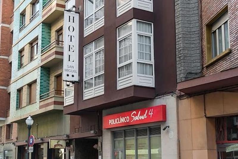 Hotel San Miguel: Se admiten gatos hotel in Gijón