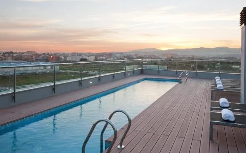 DoubleTree by Hilton Girona: Cat-friendly hotel in Girona