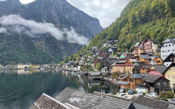 Pension Hallberg: Se admiten gatos hotel in Hallstatt