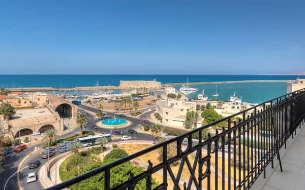 GDM Megaron Historical Monument Hotel: Dog-friendly hotel in Heraklion