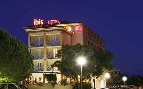 ibis Hyères Centre: Se admiten gatos hotel in Hyères
