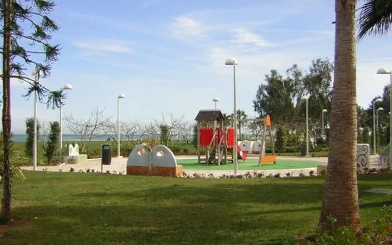 Bonito apartamento en Marina D'or [1ra línea de playa]: Se admiten perros hotel in Oropesa del Mar