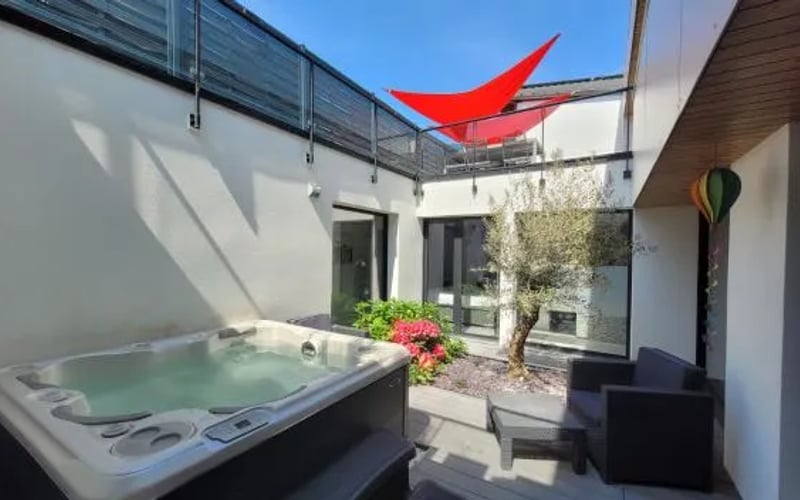 Rouen centre avec Sauna - Jacuzzi - Parking - 5 étoiles: Cerca de parques hotel in Rouen