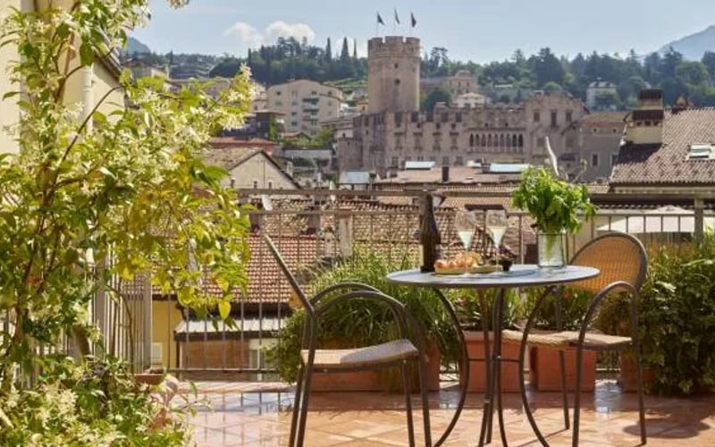 Hotel America: Cat-friendly hotel in Trento