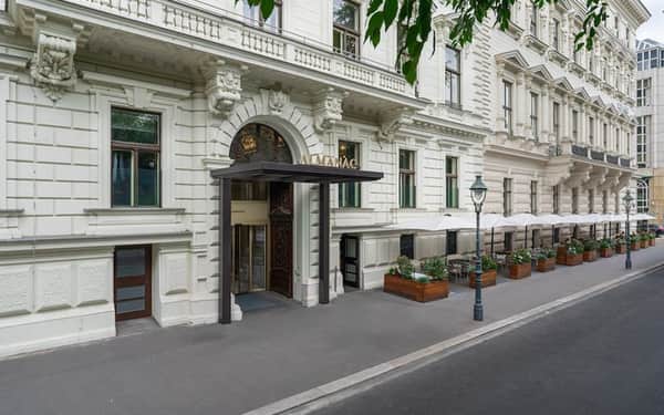 Almanac Palais Vienna: Cat-friendly hotel in Vienna