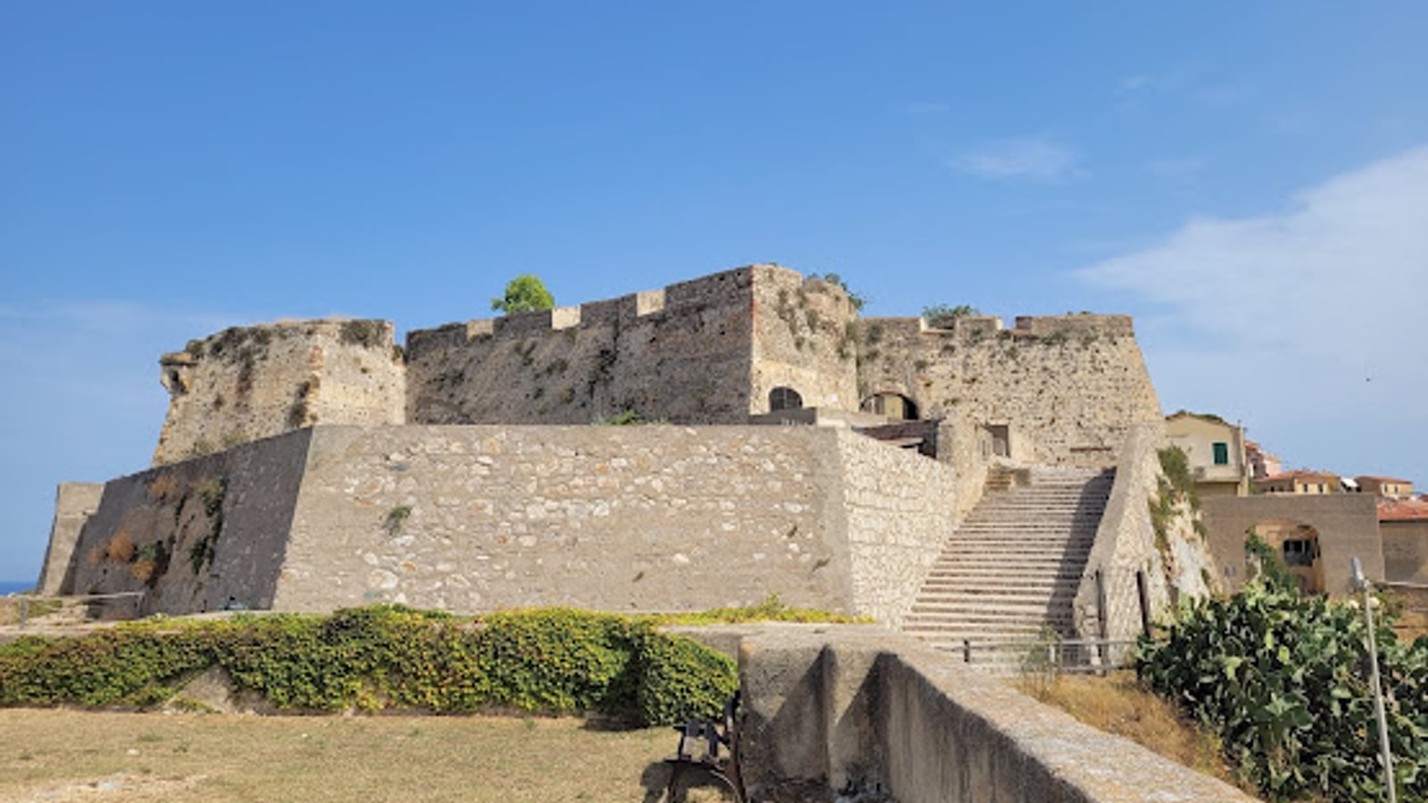Pet-friendly hotels on Elba, dog-friendly travel Italia