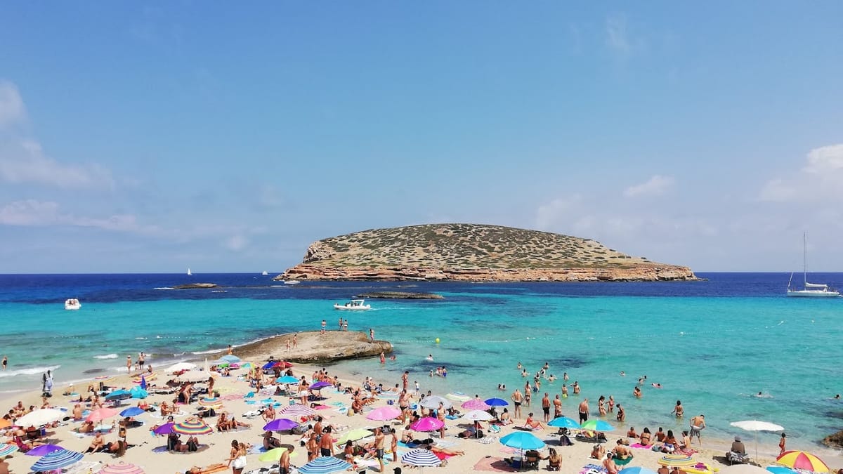 Villas com piscina que aceitam cães em Ibiza